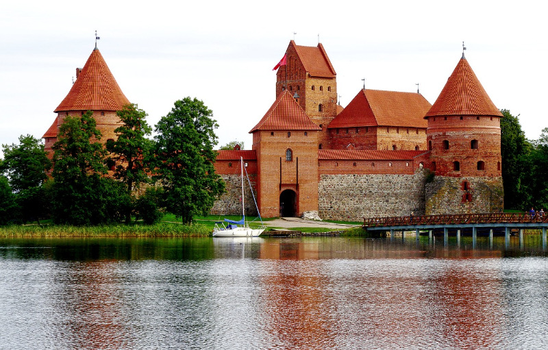 baltikum-burg-trakai